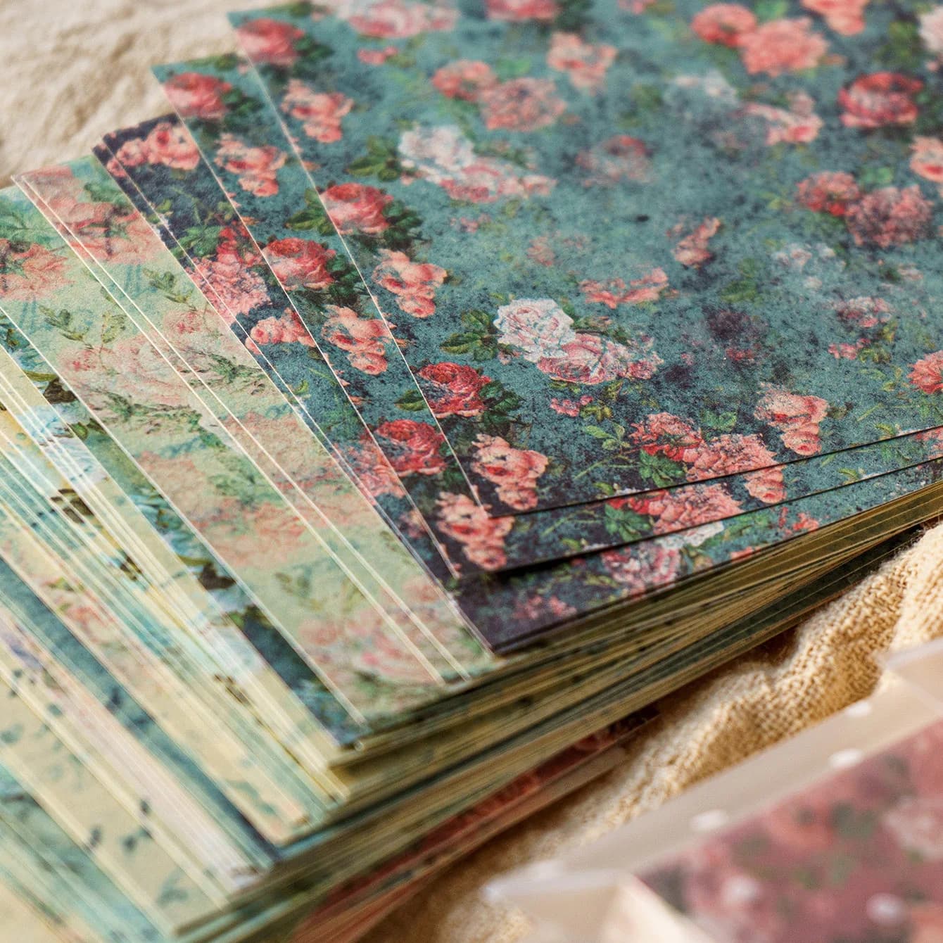 120 Sheet Rustic Shabby Flower Scrapbook Paper Pad Chic Junk Journal Ephemera Floral Craft Paper Backdrop Scrapbooking Material