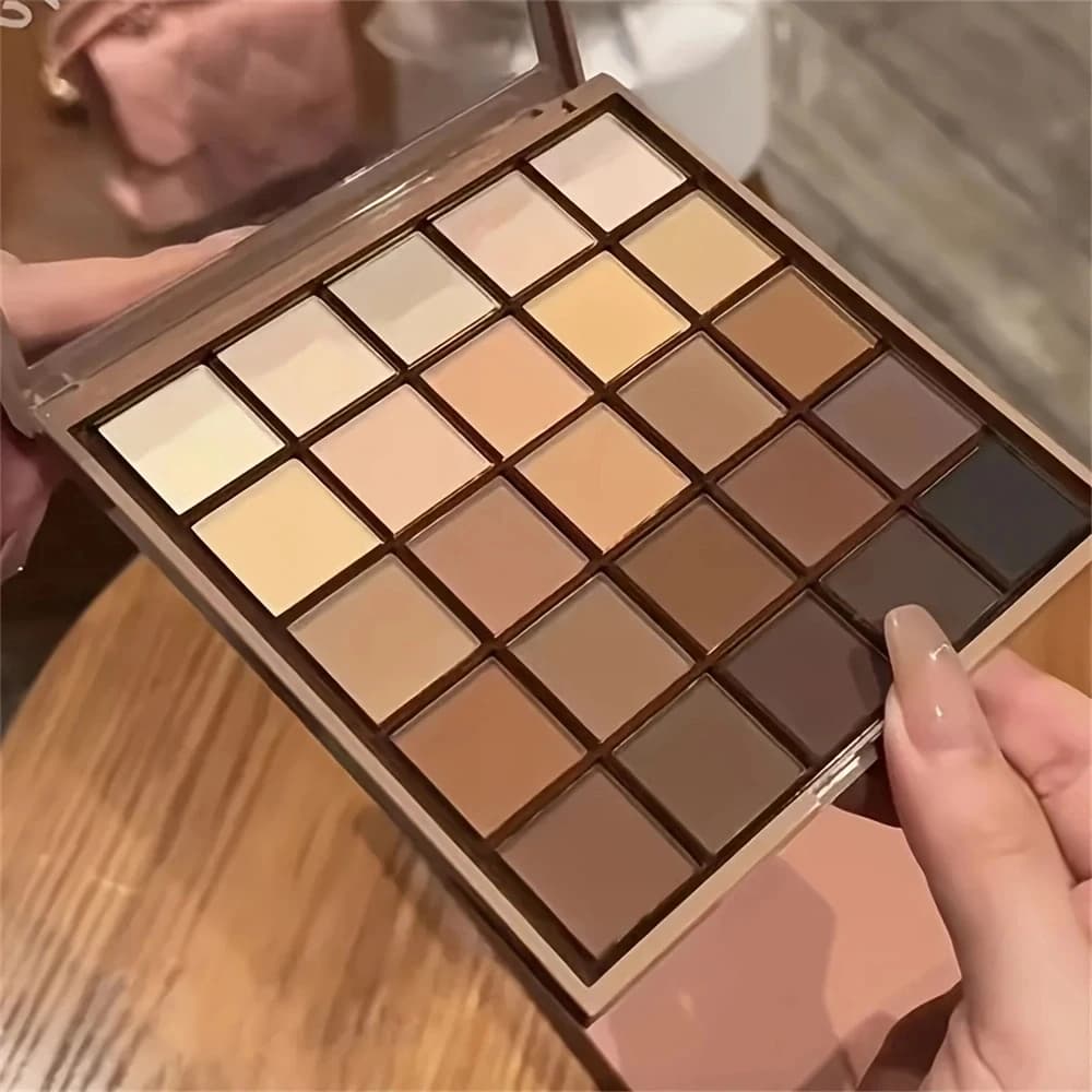 25-Color Eyeshadow Palette - Neutral Gray and Brown Earth Tones, Coffee and Chocolate-Style Shades, Creating a Versatile, Natural to Dramatic Makeup Look