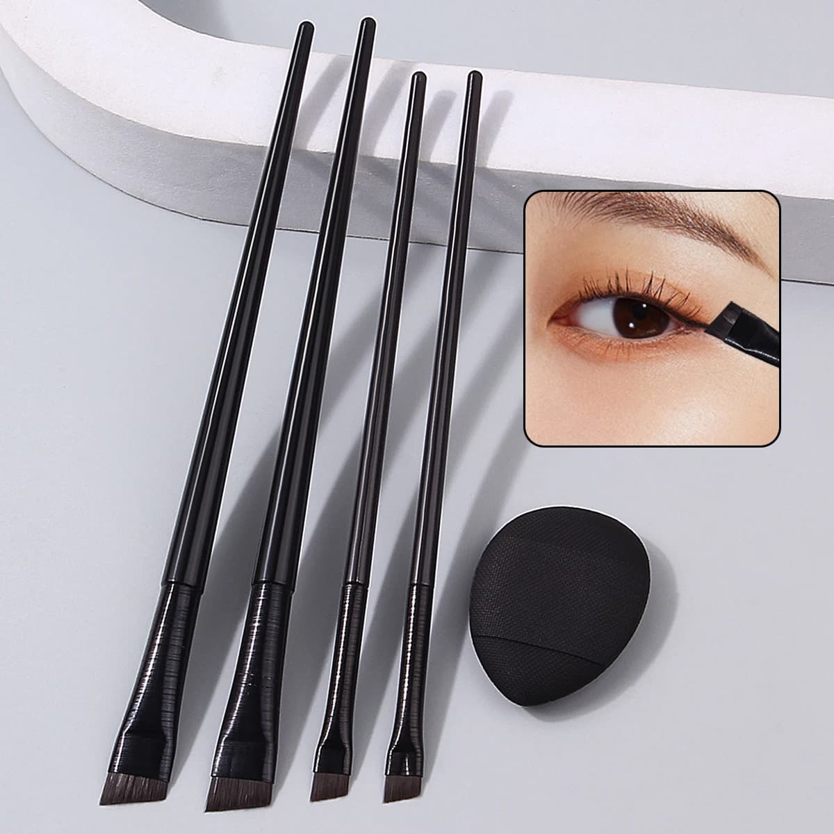 5PCS Practical Eye Makeup Tools: Fine Angled Blade Eyeliner Detail Brush & Soft and Non-Sticky Mini Powder Puff