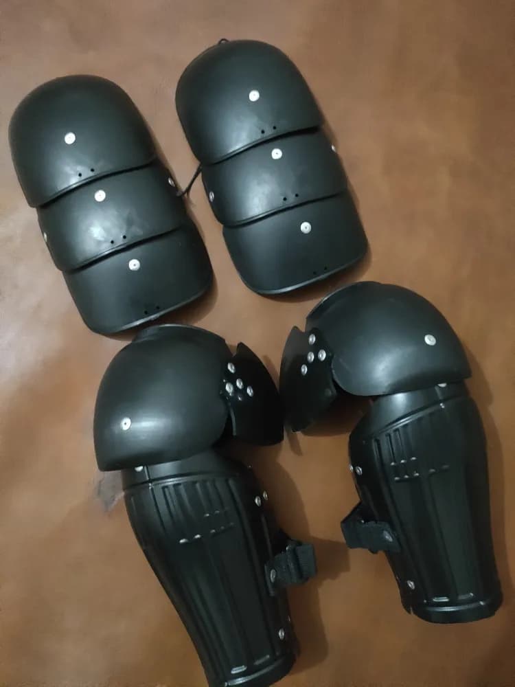 sports equipment Armor HEMA Protective Gear, Arm Guards, Shoulder Armor.leg protection