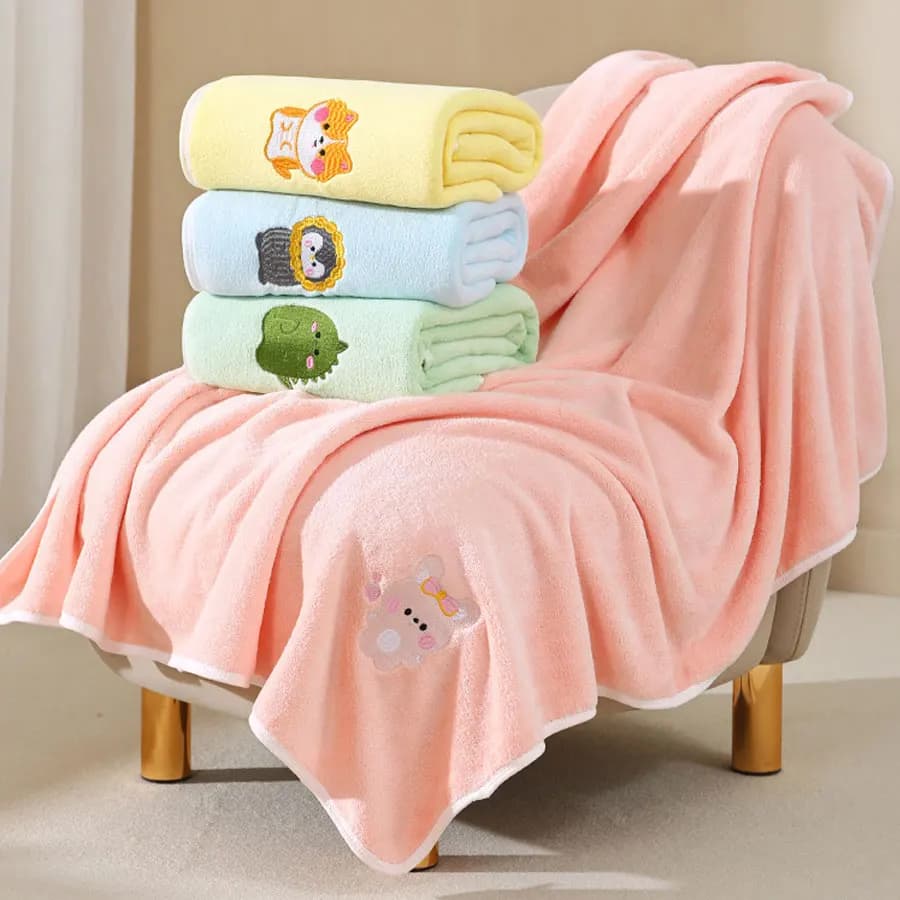 Baby Bath Towel Infant Swaddle Blanket Wrap Kids Cute Animal Embroidered Fleece Blanket Children's Soft Bathrobe Kids Blanket