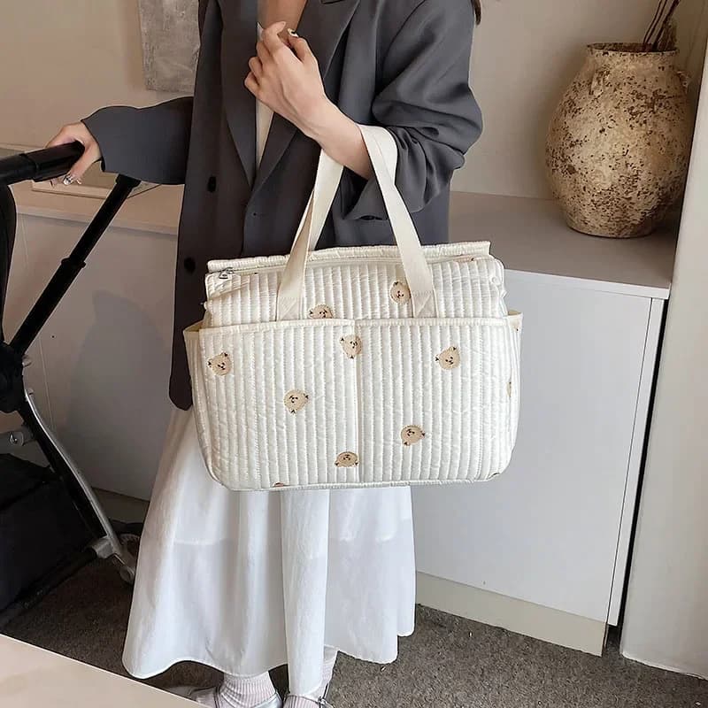 New High-capacity Mummy Bag Embroidered Bear Mother and Baby Handbag Baby Bottle Diaper Portable Baby Stroller Bag