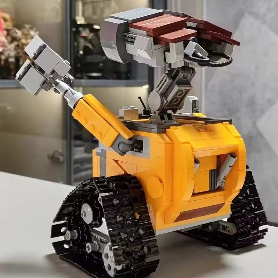 @@DIY Bricks Kits Creative Toys for Kids Intelligence Game Adult Gifts Classic Movie Mini Robot Wall-e MOC Building Blocks Model