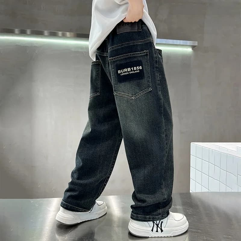 OLEKID 2026 Teenage Boys Jeans Kids Boys Letter Pockets Denim Pants Junior Boy Pant Casual Loose Straight Trousers for 4-14Y Boy