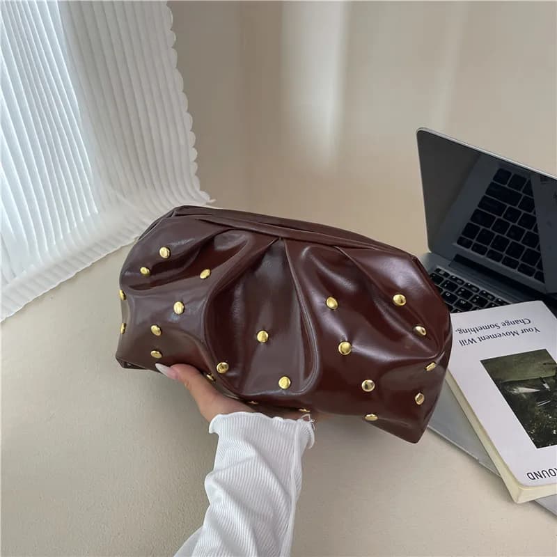 New Retro Fashion Wrinkled Rivet Wave Point Women'S Bag Casual Handbag Pu Magnetic Buckle Armpit Bag