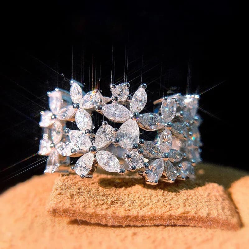 Elegant Flower Lab Diamond Ring 925 sterling silver Engagement Wedding band Rings for Women Bridal Gemstones Fine Party Jewelry