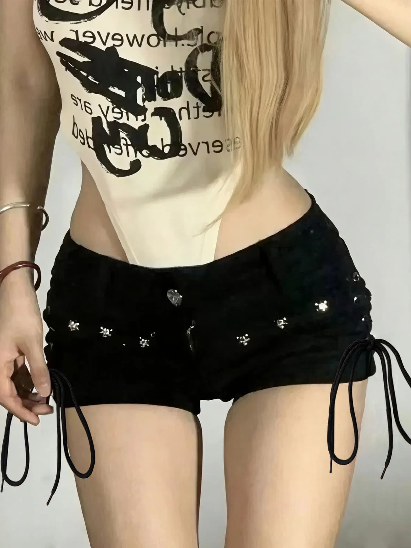 Shorts Women Skinny Creativity Lace-up Popular Streetwear Daily Personality Students Holiday Fashion Sexy American Retro Leisure