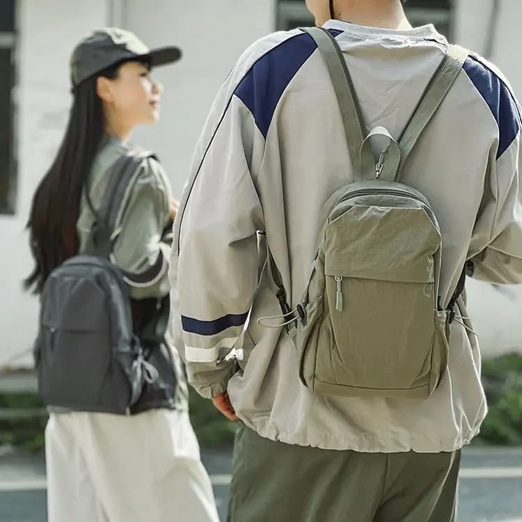 Men's Outdoor Climbing Backpack Casual Versatile Lightweight Crossbody Bag Multi-Functional Single Shoulder Sling Bag for Com...