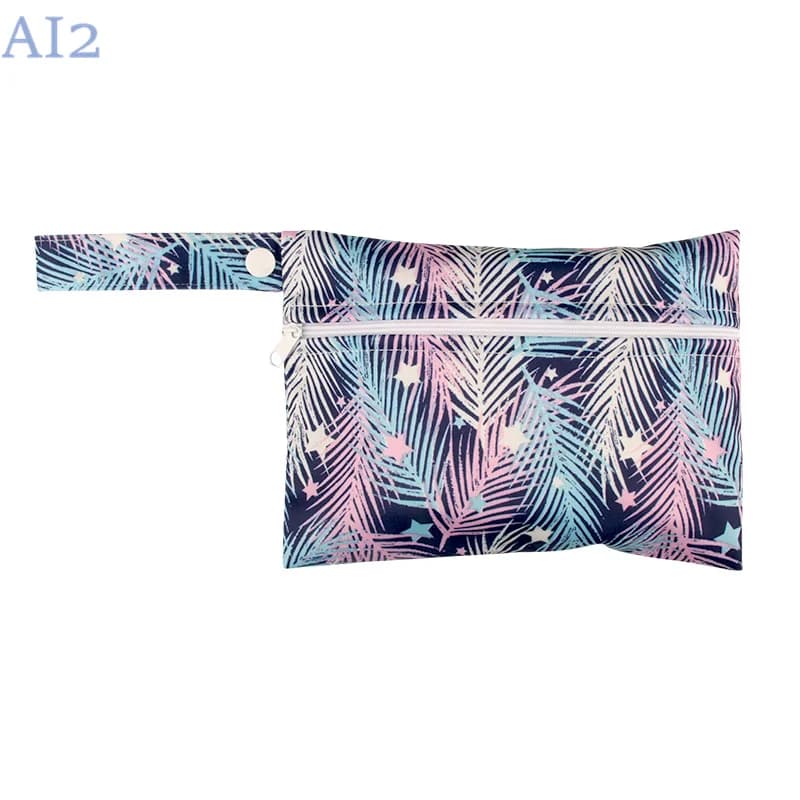 14*20cm Baby Diaper Bag Cartoon Print Wet Dry Nappy Zipper Handbag Stroller Carry Pack Travel Outdoor Wet Diaper Storage Bags