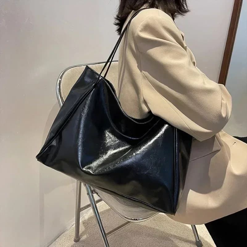 Tote Bags for Women Large Capacity Underarm Pouch Soft Pu Leather Shoulder Bag Retro Casual Handbag Portable Bucket Bag 2026 New