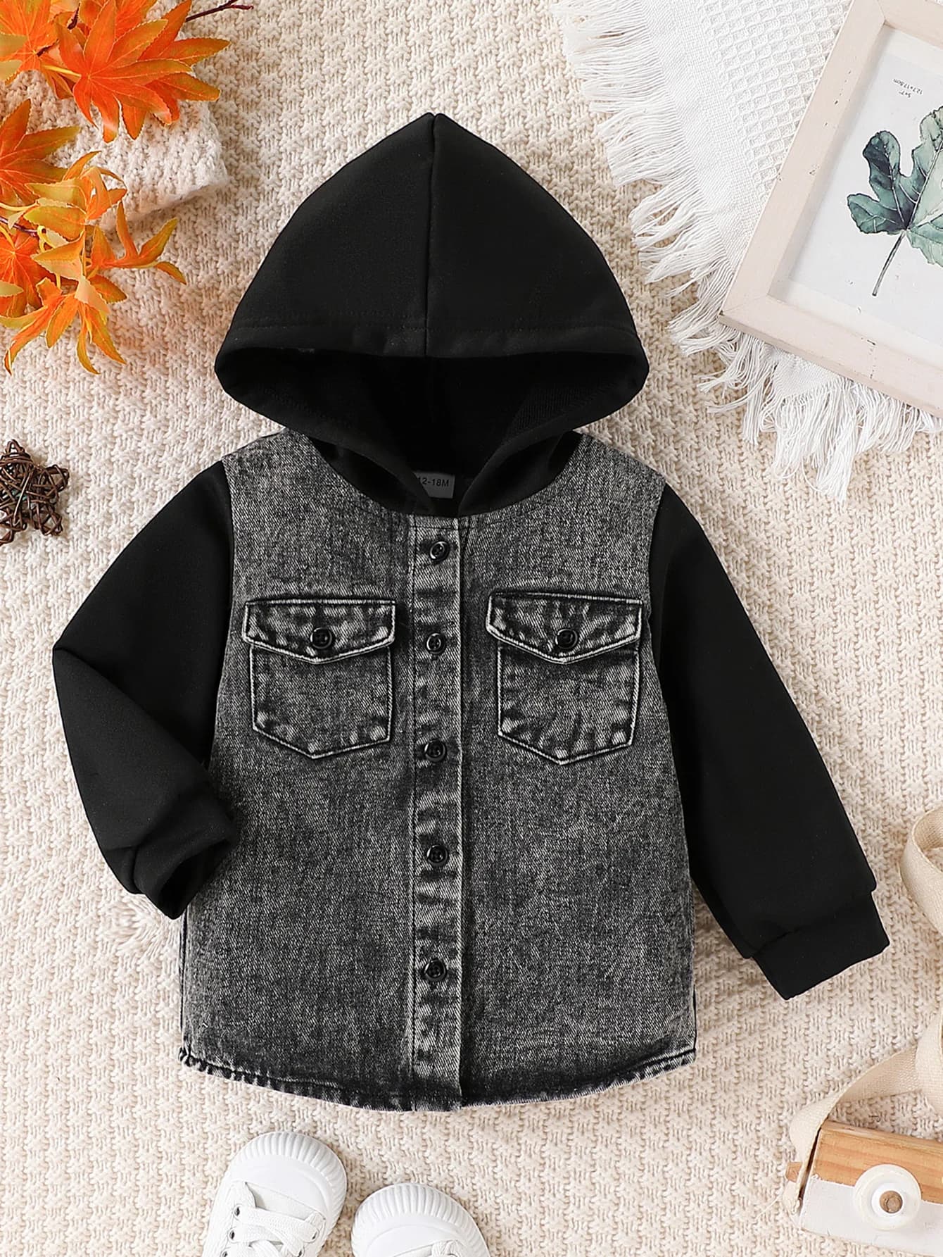 Boys Hooded Denim Patchwork Jacket Cool Casual Style with Rivet Decorations Autumn Winter Warm Windproof Design