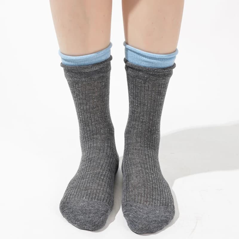 Women's Socks New Simple Solid Color Breathable Fake Two Pieces Fashoin Cotton Socks Striped Comfortable Autumn Middle Tube Sock