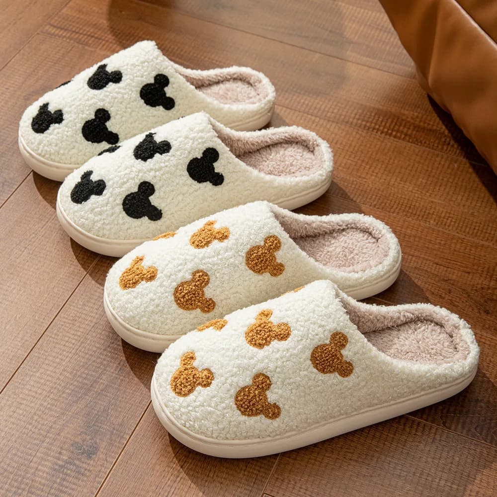 Fashion House Slippers for Women Men Winter Warm Home Comfy Shoes Cute Cartoon Indoor Slides Soft Sole Shoes Christmas Gifts