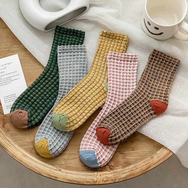 Women's Socks Autumn Checkered Retro Vintage Cotton Socks Crew Comfortable Color Fashion Sock Elastic Plaid Short Socks Sox
