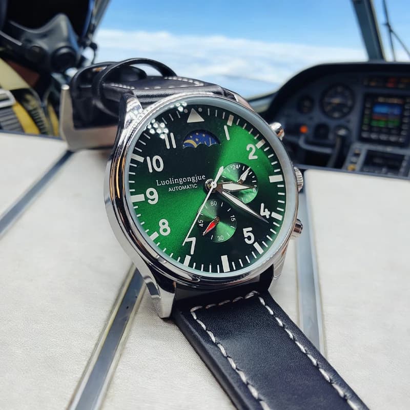 Sports Men's Automatic Mechanical Watch with Skeleton Design, Round Dial, Moon Phase Sub-Dial, Luminous Leather Strap, Waterproof, Fashionable Business Casual Men's Watch, Suitable for Travel and Dail
