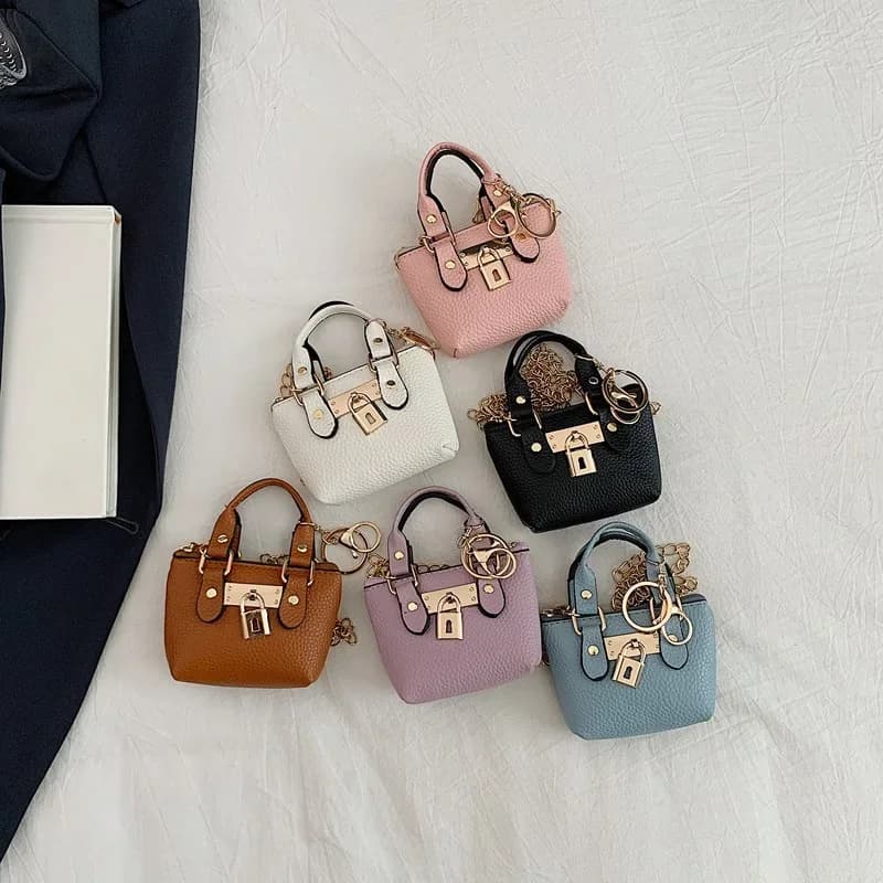 Girls Hand-held Small Square Bag Summer New Classic Children Carrying One-shoulder Messenger Bag. Wallet Keychain