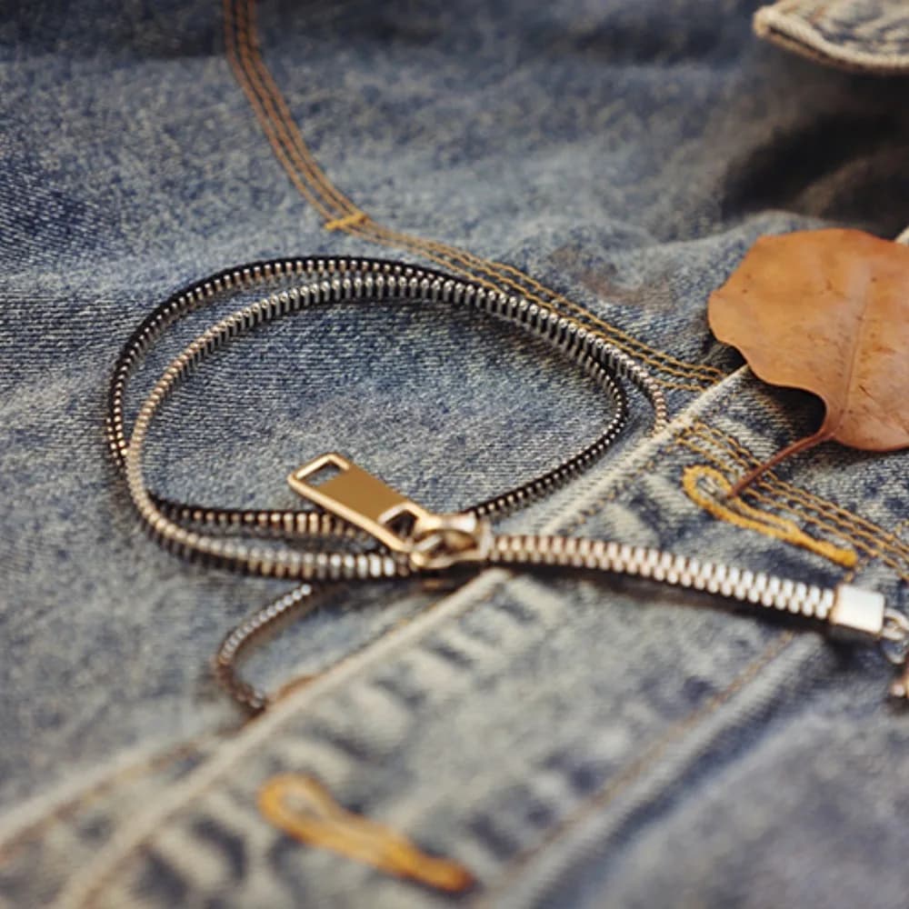 Jewelry Choker Zipper Necklace Hip-hop Punk Pull-able Zipper Sweater Chain Trendy Titanium Steel Clavicle Necklace Unisex